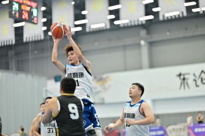 嵊州市首届职工富乐运动会篮球赛收官 昂利康队斩获季军